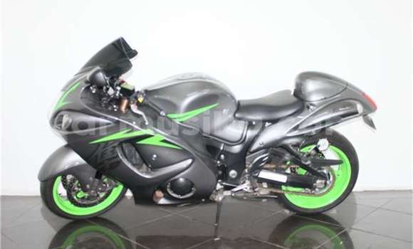 Acheter Occasion Moto Suzuki GSX–R Vert à Chimanimani, Manicaland Acheter Occasion Moto Suzuki GSX–R Vert à Chimanimani, Manicaland