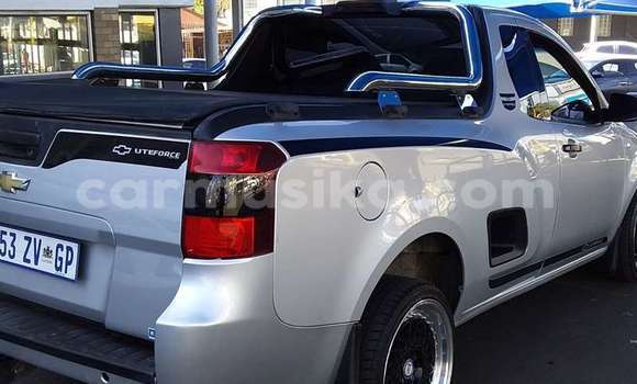 Buy Used Chevrolet Van Silver Car in Beitbridge in Matabeleland South