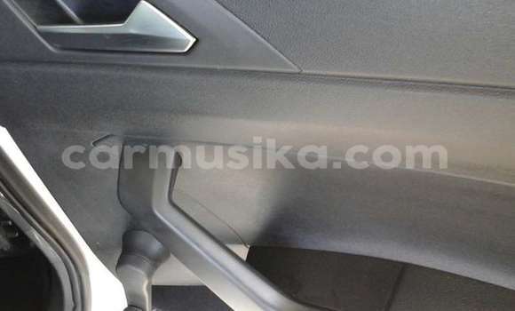 Buy Used Volkswagen Polo White Car in Beitbridge in Matabeleland South Buy Used Volkswagen Polo White Car in Beitbridge in Matabeleland South