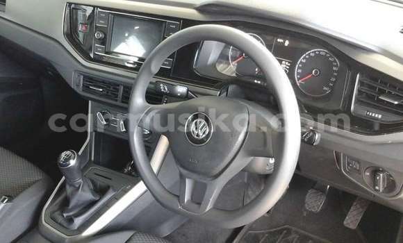 Buy Used Volkswagen Polo White Car in Beitbridge in Matabeleland South Buy Used Volkswagen Polo White Car in Beitbridge in Matabeleland South