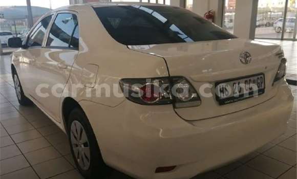 Acheter Occasion Voiture Toyota Corolla Blanc à Beitbridge, Matabeleland South Acheter Occasion Voiture Toyota Corolla Blanc à Beitbridge, Matabeleland South