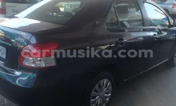 Nunua Ilio tumika Toyota Yaris Nyeusi Gari ndani ya Beitbridge nchini Matabeleland Kusini Nunua Ilio tumika Toyota Yaris Nyeusi Gari ndani ya Beitbridge nchini Matabeleland Kusini