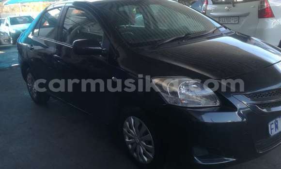 Nunua Ilio tumika Toyota Yaris Nyeusi Gari ndani ya Beitbridge nchini Matabeleland Kusini Nunua Ilio tumika Toyota Yaris Nyeusi Gari ndani ya Beitbridge nchini Matabeleland Kusini