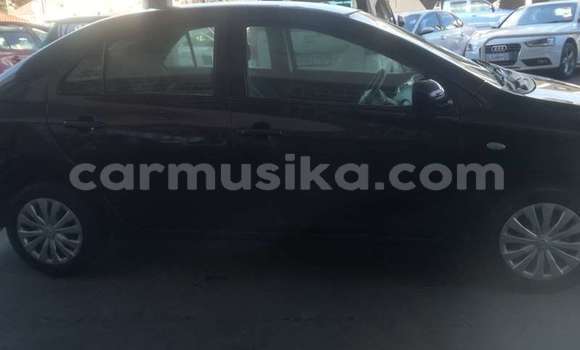 Nunua Ilio tumika Toyota Yaris Nyeusi Gari ndani ya Beitbridge nchini Matabeleland Kusini Nunua Ilio tumika Toyota Yaris Nyeusi Gari ndani ya Beitbridge nchini Matabeleland Kusini