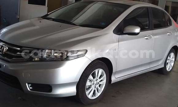 Acheter Occasion Voiture Honda Fit Gris à Beitbridge, Matabeleland South Acheter Occasion Voiture Honda Fit Gris à Beitbridge, Matabeleland South