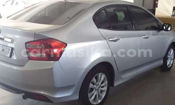Acheter Occasion Voiture Honda Civic Gris à Beitbridge, Matabeleland South Acheter Occasion Voiture Honda Civic Gris à Beitbridge, Matabeleland South