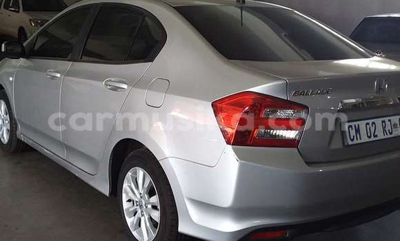 Acheter Occasion Voiture Honda Civic Gris à Beitbridge, Matabeleland South Acheter Occasion Voiture Honda Civic Gris à Beitbridge, Matabeleland South