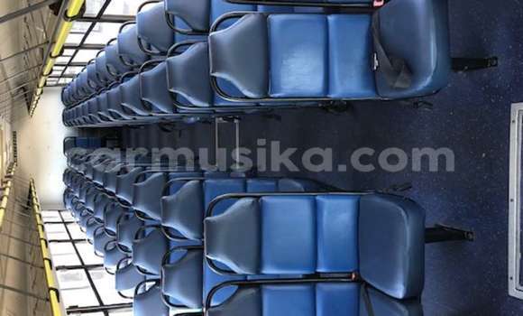 Acheter Occasion Voiture Mercedes‒Benz 300–Series Blanc à Beitbridge, Matabeleland South Acheter Occasion Voiture Mercedes‒Benz 300–Series Blanc à Beitbridge, Matabeleland South