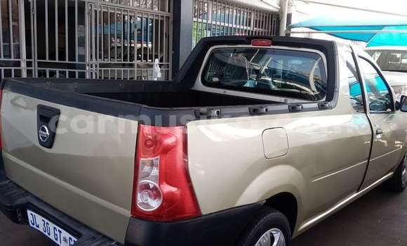 Buy Used Nissan NV200 Silver Car in Beitbridge in Matabeleland South Buy Used Nissan NV200 Silver Car in Beitbridge in Matabeleland South