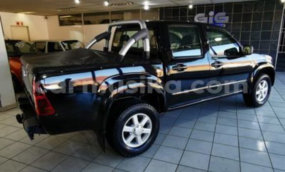 Acheter Occasion Voiture Isuzu KB Noir à Beitbridge, Matabeleland South Acheter Occasion Voiture Isuzu KB Noir à Beitbridge, Matabeleland South