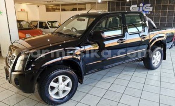 Acheter Occasion Voiture Isuzu KB Noir à Beitbridge, Matabeleland South Acheter Occasion Voiture Isuzu KB Noir à Beitbridge, Matabeleland South