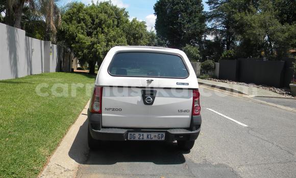 Nunua Ilio tumika Nissan NV200 Nyeupe Gari ndani ya Beitbridge nchini Matabeleland Kusini
