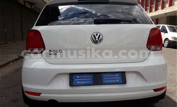 Acheter Occasion Voiture Volkswagen Polo GTI Blanc à Beitbridge, Matabeleland South Acheter Occasion Voiture Volkswagen Polo GTI Blanc à Beitbridge, Matabeleland South