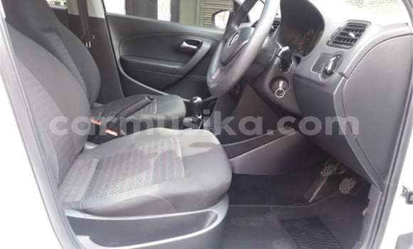 Acheter Occasion Voiture Volkswagen Polo GTI Blanc à Beitbridge, Matabeleland South Acheter Occasion Voiture Volkswagen Polo GTI Blanc à Beitbridge, Matabeleland South