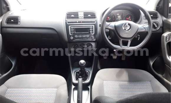 Acheter Occasion Voiture Volkswagen Polo GTI Blanc à Beitbridge, Matabeleland South Acheter Occasion Voiture Volkswagen Polo GTI Blanc à Beitbridge, Matabeleland South
