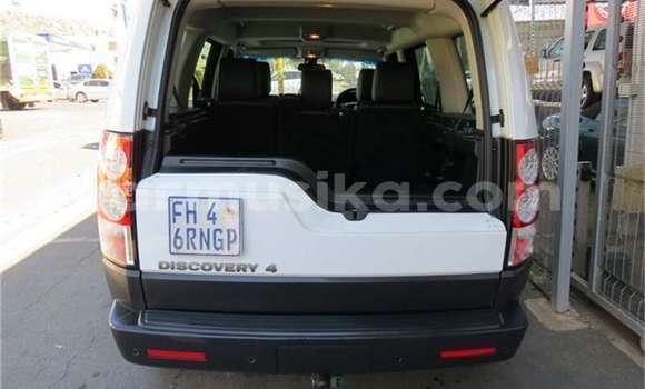 Acheter Occasion Voiture Land Rover Range Rover Blanc à Beitbridge, Matabeleland South Acheter Occasion Voiture Land Rover Range Rover Blanc à Beitbridge, Matabeleland South