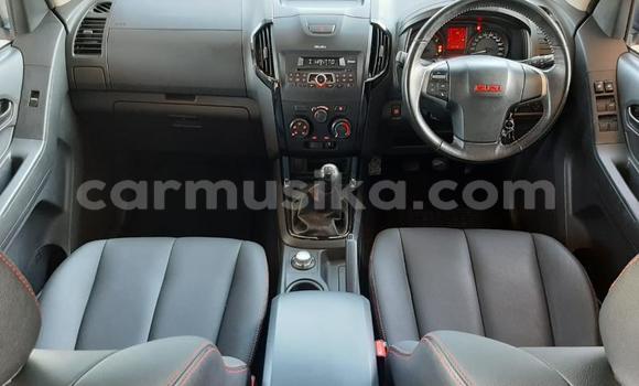 Acheter Occasion Voiture Isuzu KB Gris à Beitbridge, Matabeleland South Acheter Occasion Voiture Isuzu KB Gris à Beitbridge, Matabeleland South