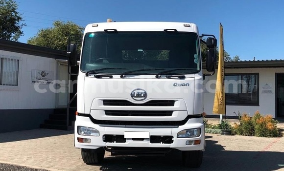 Tenga Tsaru Nissan Urvan Chena Mota in Beitbridge in Matabeleland South Tenga Tsaru Nissan Urvan Chena Mota in Beitbridge in Matabeleland South