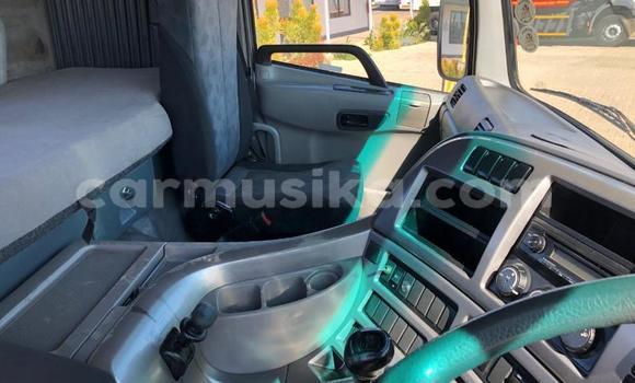 Tenga Tsaru Nissan Urvan Chena Mota in Beitbridge in Matabeleland South Tenga Tsaru Nissan Urvan Chena Mota in Beitbridge in Matabeleland South