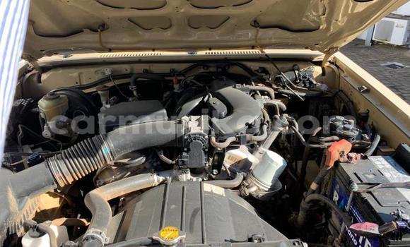 Nunua Ilio tumika Toyota Land Cruiser Beige Gari ndani ya Beitbridge nchini Matabeleland Kusini Nunua Ilio tumika Toyota Land Cruiser Beige Gari ndani ya Beitbridge nchini Matabeleland Kusini