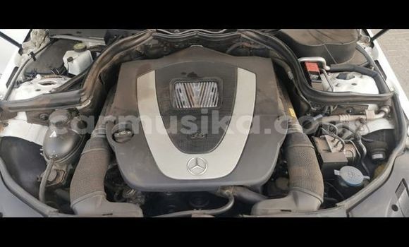 Buy Used Mercedes‒Benz C–Class White Car in Harare in Harare Buy Used Mercedes‒Benz C–Class White Car in Harare in Harare