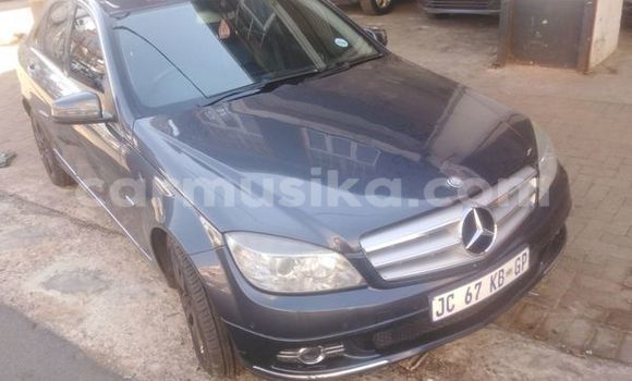 Buy Used Mercedes‒Benz C–Class Black Car in Harare in Harare Buy Used Mercedes‒Benz C–Class Black Car in Harare in Harare