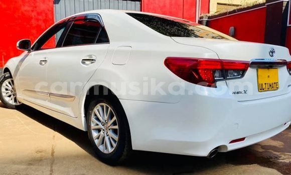 Acheter Occasion Voiture Toyota Mark X Blanc à Beitbridge, Matabeleland South Acheter Occasion Voiture Toyota Mark X Blanc à Beitbridge, Matabeleland South