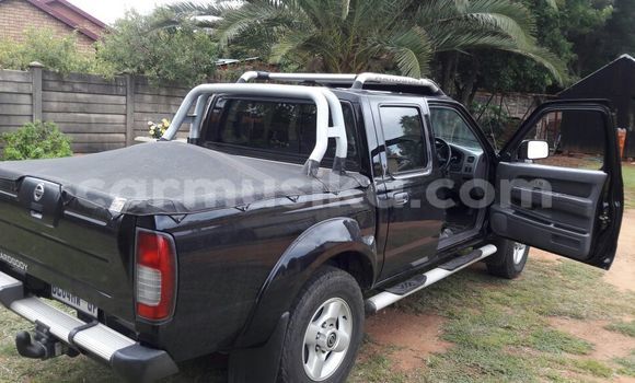 Acheter Occasion Voiture Nissan Hardbody Noir à Beitbridge, Matabeleland South Acheter Occasion Voiture Nissan Hardbody Noir à Beitbridge, Matabeleland South