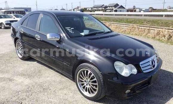Acheter Occasion Voiture Mercedes‒Benz E–Class Noir à Beitbridge, Matabeleland South