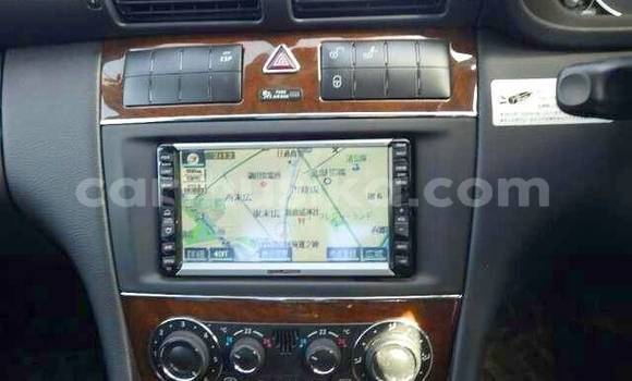 Tenga Tsaru Mercedes‒Benz E–Class Nhema Mota in Beitbridge in Matabeleland South Tenga Tsaru Mercedes‒Benz E–Class Nhema Mota in Beitbridge in Matabeleland South