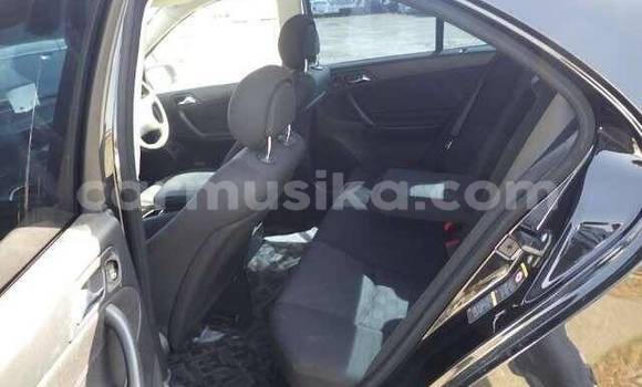 Tenga Tsaru Mercedes‒Benz E–Class Nhema Mota in Beitbridge in Matabeleland South Tenga Tsaru Mercedes‒Benz E–Class Nhema Mota in Beitbridge in Matabeleland South