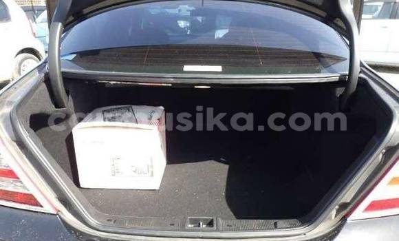 Tenga Tsaru Mercedes‒Benz E–Class Nhema Mota in Beitbridge in Matabeleland South Tenga Tsaru Mercedes‒Benz E–Class Nhema Mota in Beitbridge in Matabeleland South