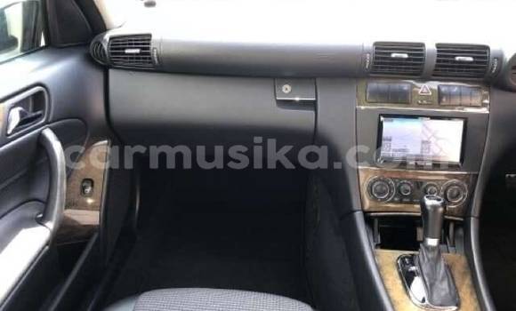 Buy Used Mercedes‒Benz E–Class White Car in Beitbridge in Matabeleland South Buy Used Mercedes‒Benz E–Class White Car in Beitbridge in Matabeleland South