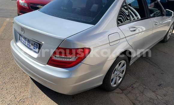 Buy Used Mercedes‒Benz C–Class Silver Car in Harare in Harare Buy Used Mercedes‒Benz C–Class Silver Car in Harare in Harare