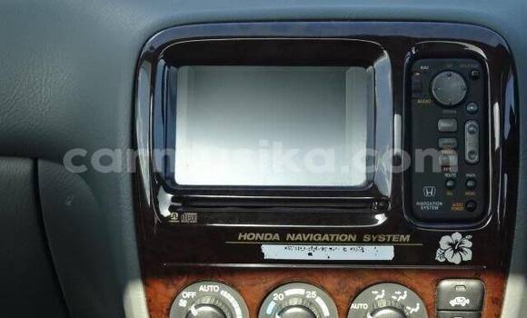 Buy Used Honda CR–V White Car in Beitbridge in Matabeleland South Buy Used Honda CR–V White Car in Beitbridge in Matabeleland South