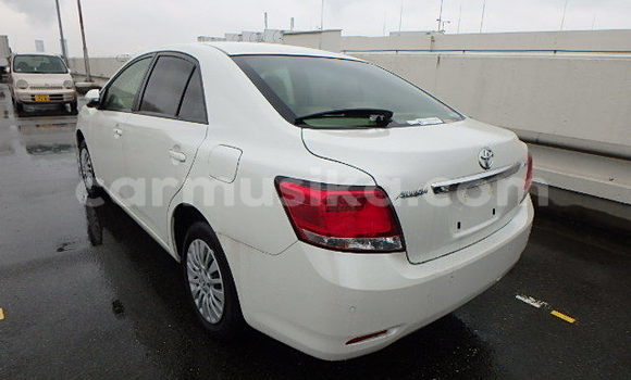 Tenga Tsaru Toyota Allion Chena Mota in Beitbridge in Matabeleland South Tenga Tsaru Toyota Allion Chena Mota in Beitbridge in Matabeleland South