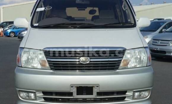 Nunua Ilio tumika Toyota Granvia Nyeupe Gari ndani ya Beitbridge nchini Matabeleland Kusini Nunua Ilio tumika Toyota Granvia Nyeupe Gari ndani ya Beitbridge nchini Matabeleland Kusini