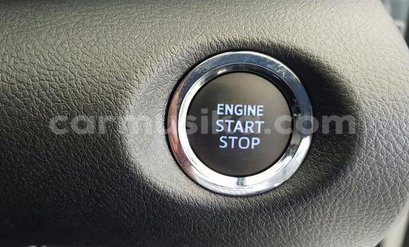 Acheter Occasion Voiture Toyota Yaris Blanc à Beitbridge, Matabeleland South Acheter Occasion Voiture Toyota Yaris Blanc à Beitbridge, Matabeleland South