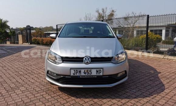 Buy Used Volkswagen Polo White Car in Alexandra Park in Harare Buy Used Volkswagen Polo White Car in Alexandra Park in Harare