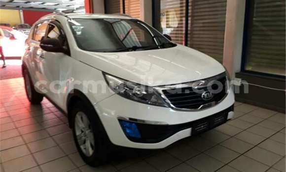 Acheter Occasion Voiture Kia Sportage Blanc à Beitbridge, Matabeleland South Acheter Occasion Voiture Kia Sportage Blanc à Beitbridge, Matabeleland South