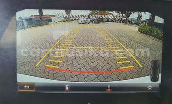 Acheter Occasion Voiture Mercedes‒Benz C–Class Blanc à Beitbridge, Matabeleland South Acheter Occasion Voiture Mercedes‒Benz C–Class Blanc à Beitbridge, Matabeleland South