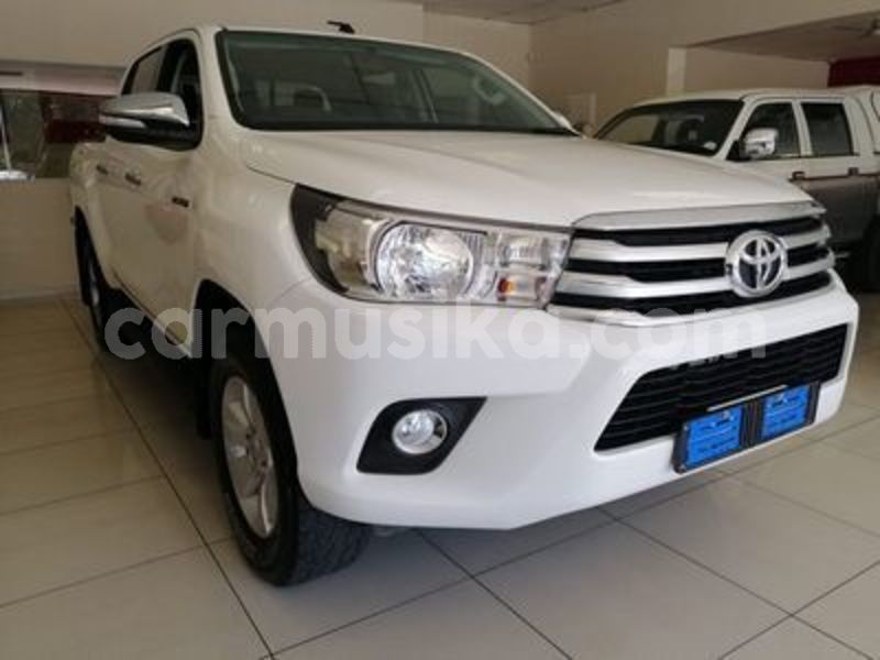 Big with watermark toyota hilux matabeleland south beitbridge 15698