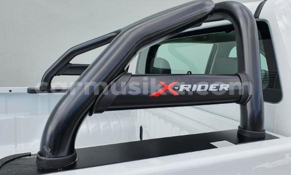 Acheter Occasion Voiture Isuzu KB Blanc à Beitbridge, Matabeleland South Acheter Occasion Voiture Isuzu KB Blanc à Beitbridge, Matabeleland South