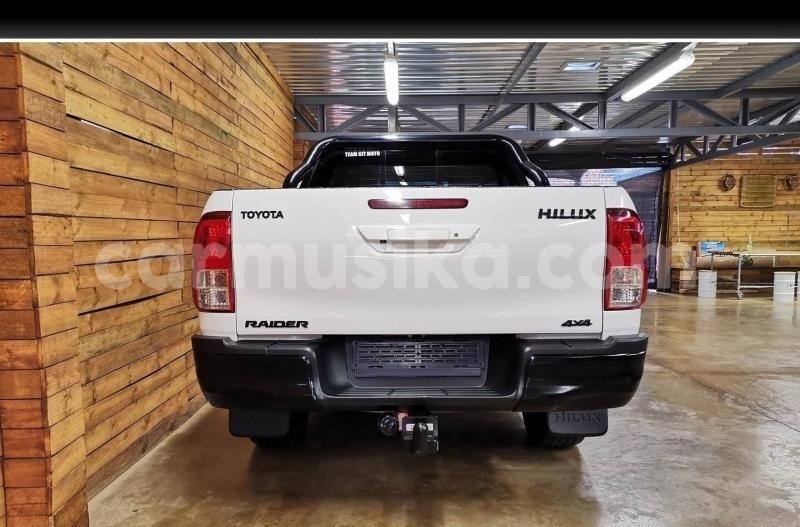 Big with watermark toyota hilux matabeleland south beitbridge 15702