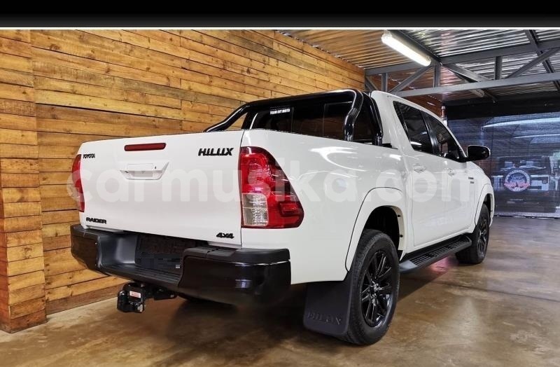 Big with watermark toyota hilux matabeleland south beitbridge 15702