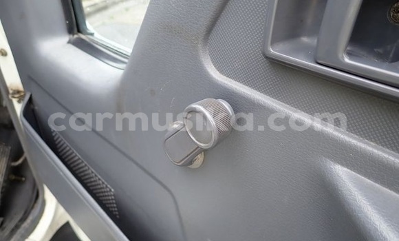 Tenga Tsaru Toyota Hiace Chena Mota in Beitbridge in Matabeleland South Tenga Tsaru Toyota Hiace Chena Mota in Beitbridge in Matabeleland South