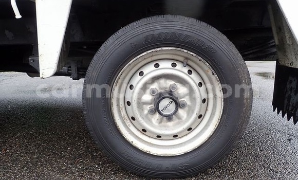 Tenga Tsaru Toyota Hiace Chena Mota in Beitbridge in Matabeleland South Tenga Tsaru Toyota Hiace Chena Mota in Beitbridge in Matabeleland South