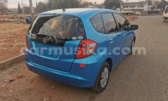 Buy Used Honda Fit Blue Car in Harare in Harare Buy Used Honda Fit Blue Car in Harare in Harare