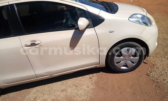 Tenga Tsaru Toyota Vitz Chena Mota in Harare in Harare Tenga Tsaru Toyota Vitz Chena Mota in Harare in Harare