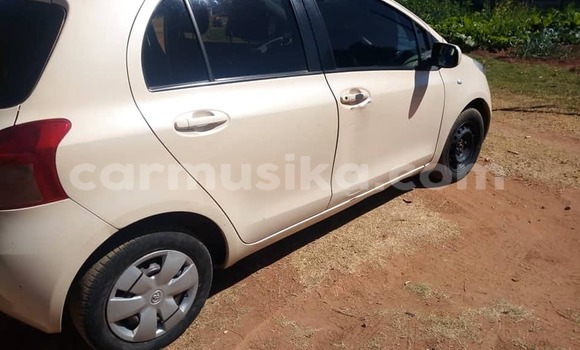 Tenga Tsaru Toyota Vitz Chena Mota in Harare in Harare Tenga Tsaru Toyota Vitz Chena Mota in Harare in Harare